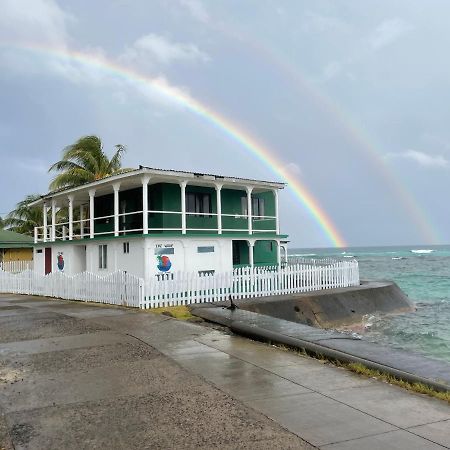 The Wave Hostel Corn Island Brig Bay المظهر الخارجي الصورة