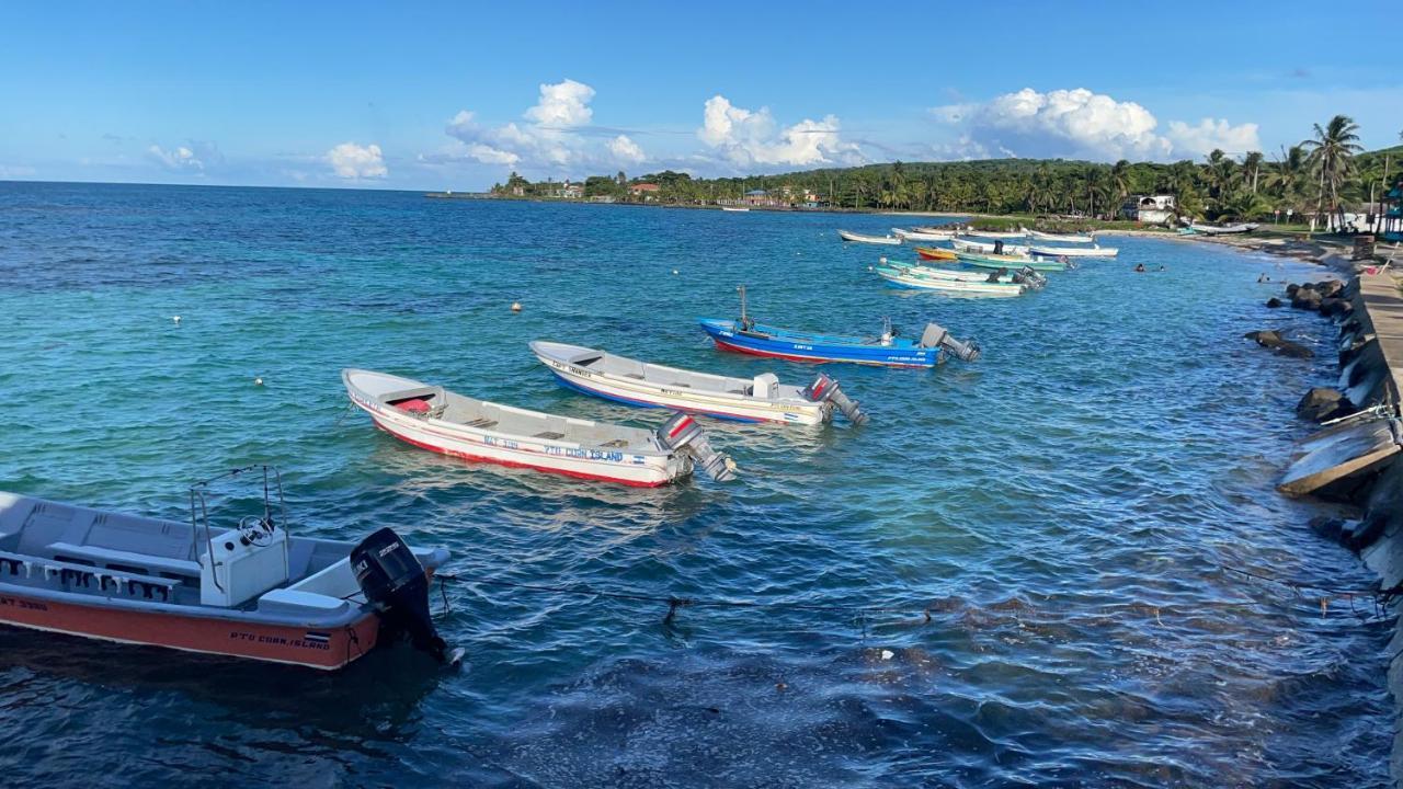 The Wave Hostel Corn Island Brig Bay المظهر الخارجي الصورة